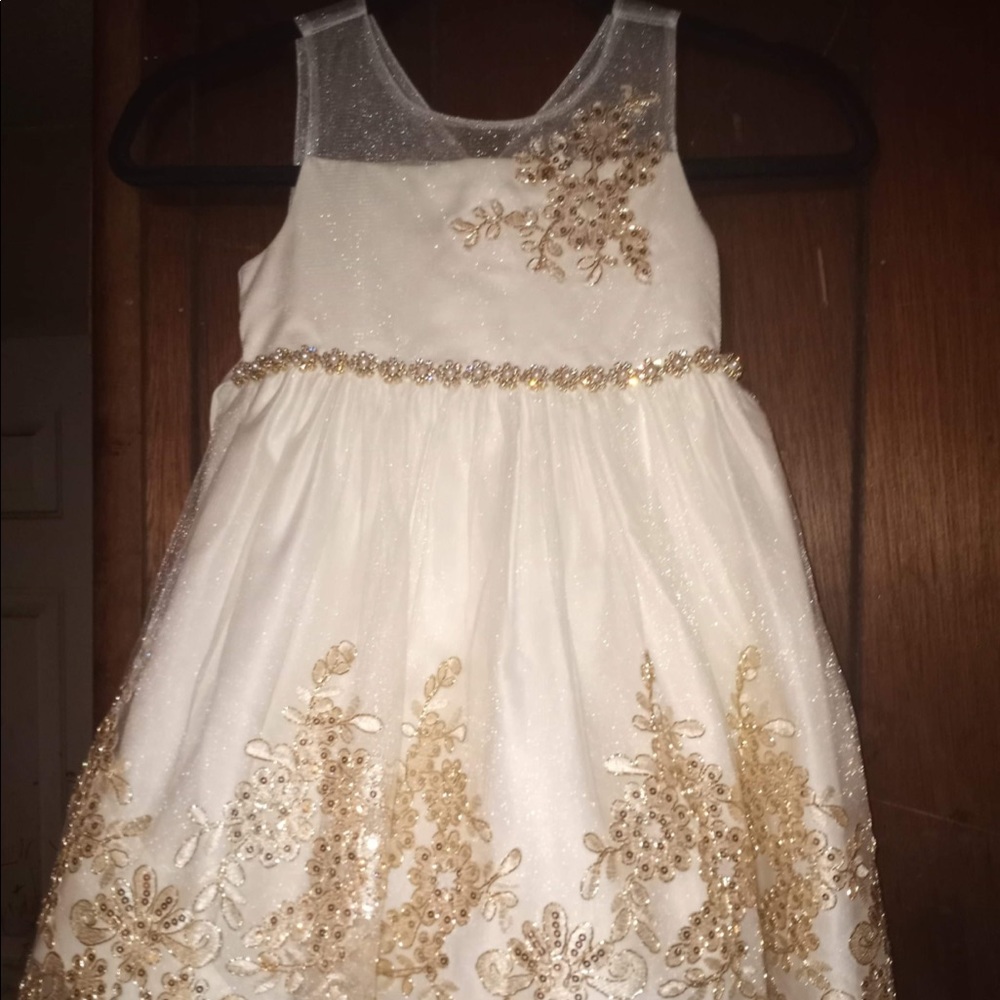 For toddlers Like new worn one time